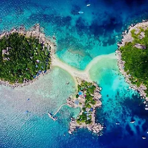 Nangyuan Island Dive 3* Koh Tao